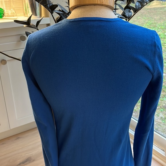 EUC Lilly Pulitzer sweater - Picture 5 of 10